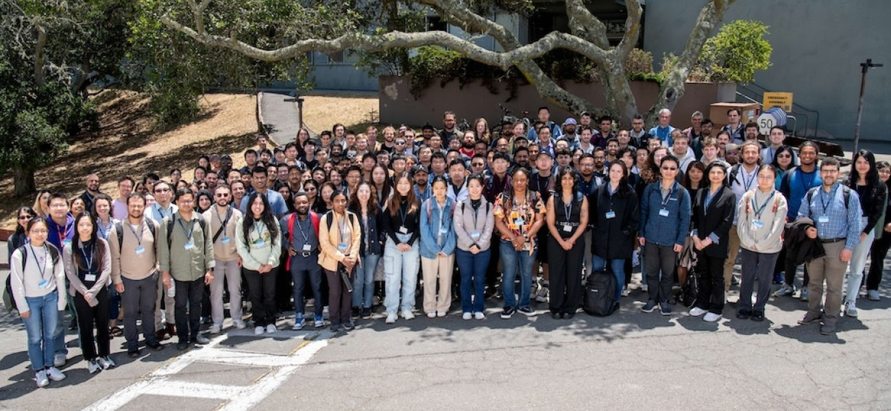 DL4SCI classphoto 2025