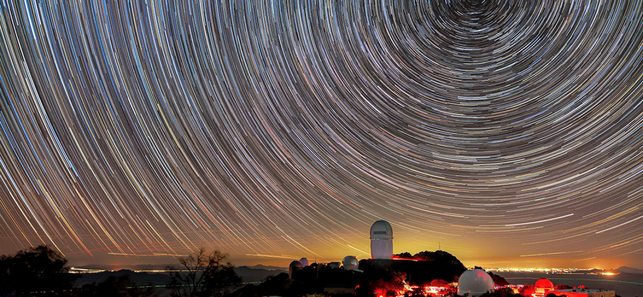 Mayal observatory long exposure star trails