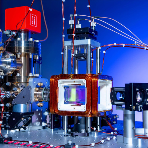 The Aquila magneto optical trap in QuEras facilities